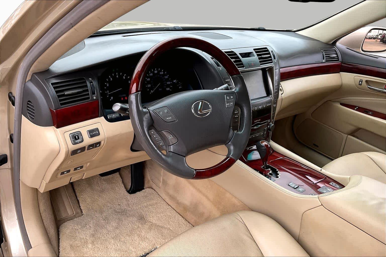 Used 2007 Golden Almond Metallic Lexus  image 17