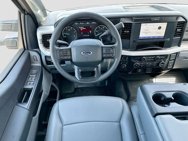 New 2026 Oxford White Ford XL image 14