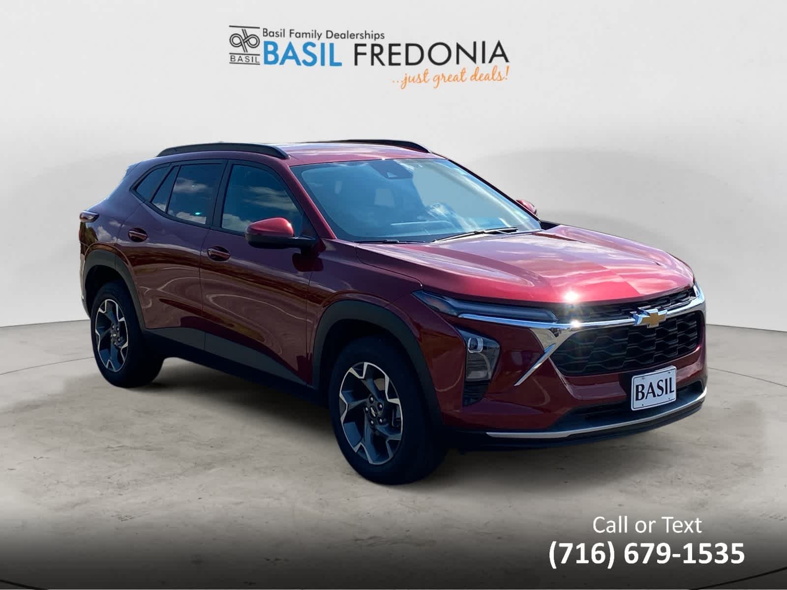 Used 2025 Crimson Metallic Chevrolet LT image 11