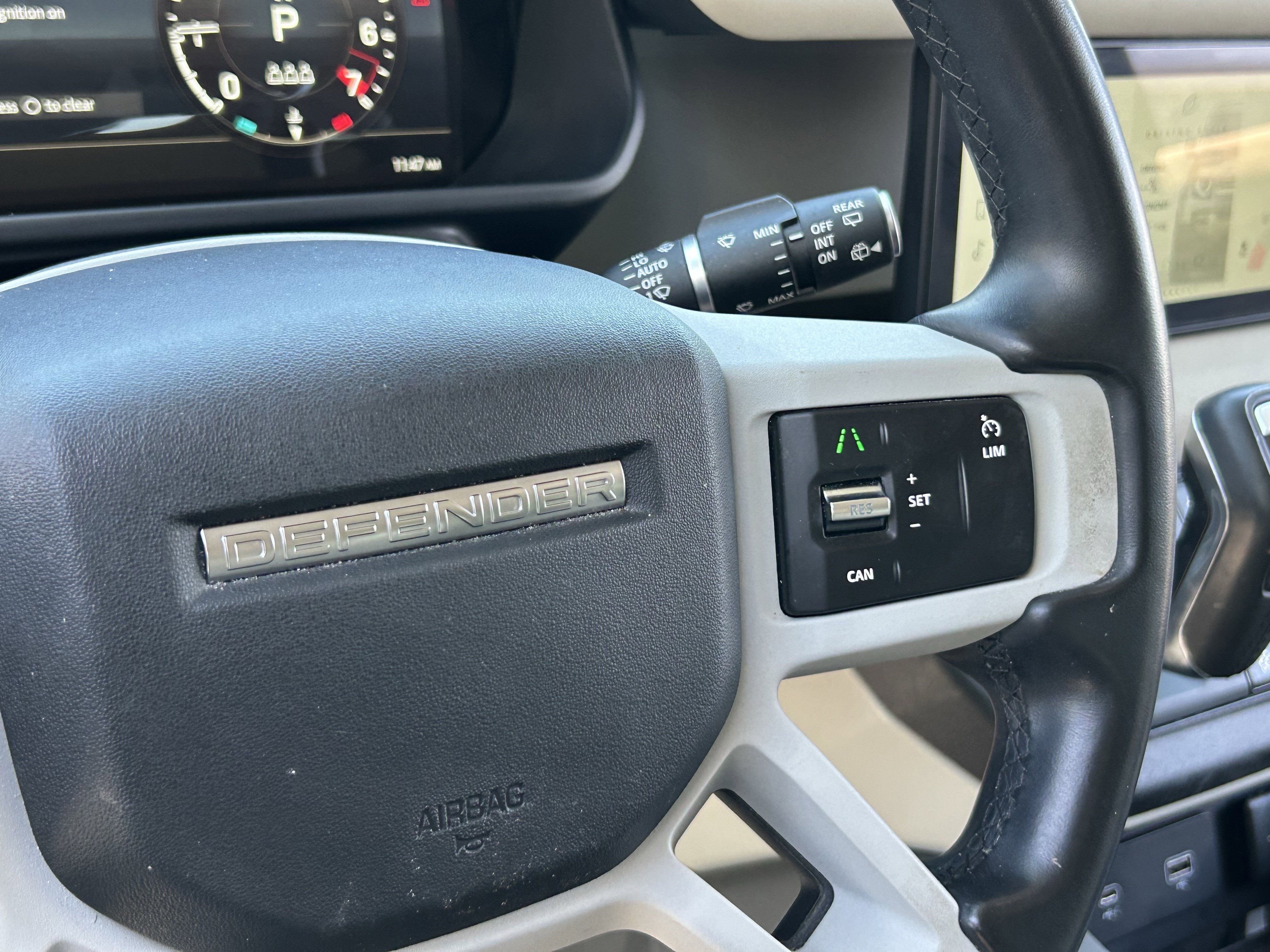 Used 2023 Blue Land Rover S image 27
