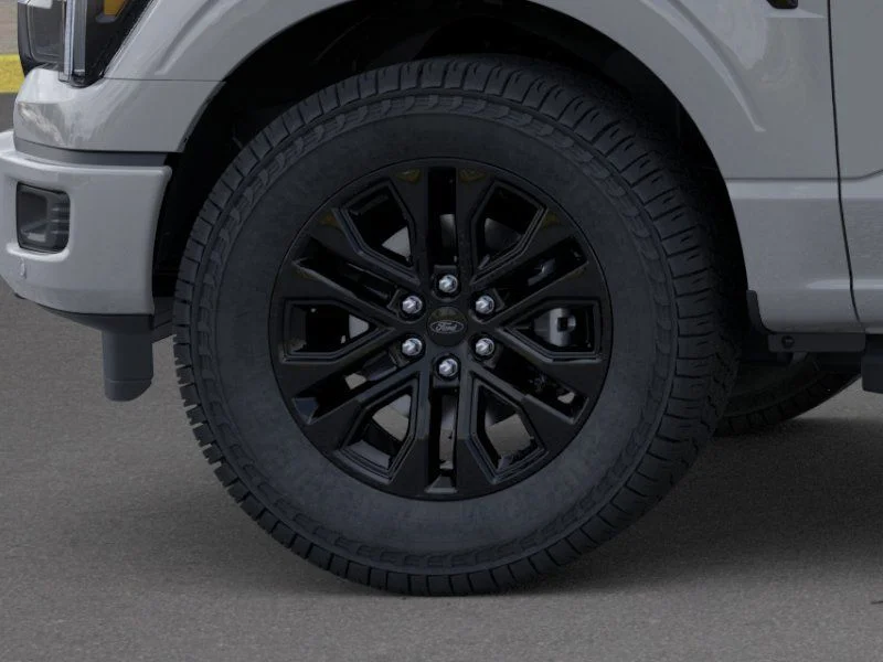New 2026 Avalanche Ford Lariat® image 19