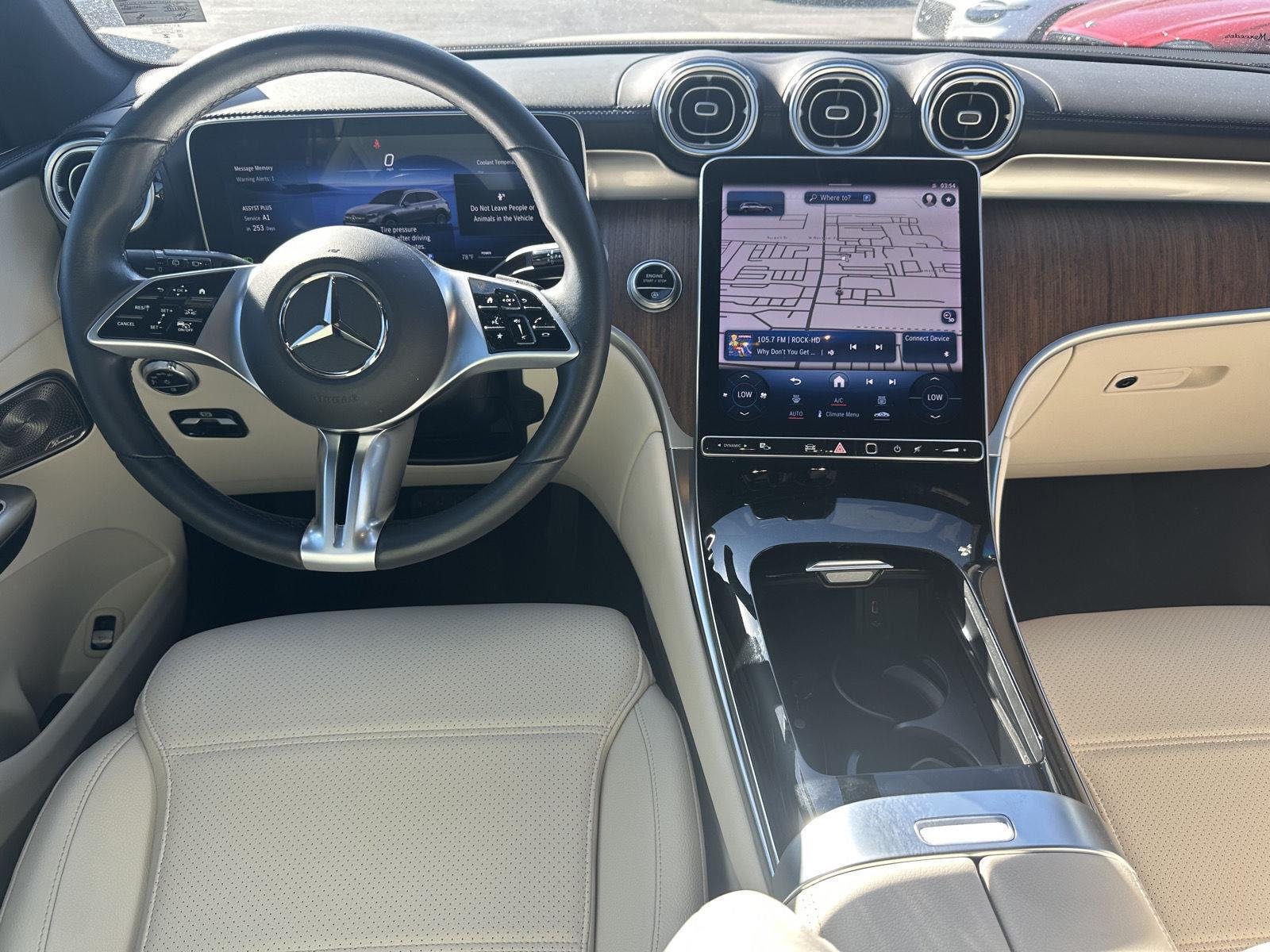 Used 2023 Polar White Mercedes-Benz GLC 300 image 24