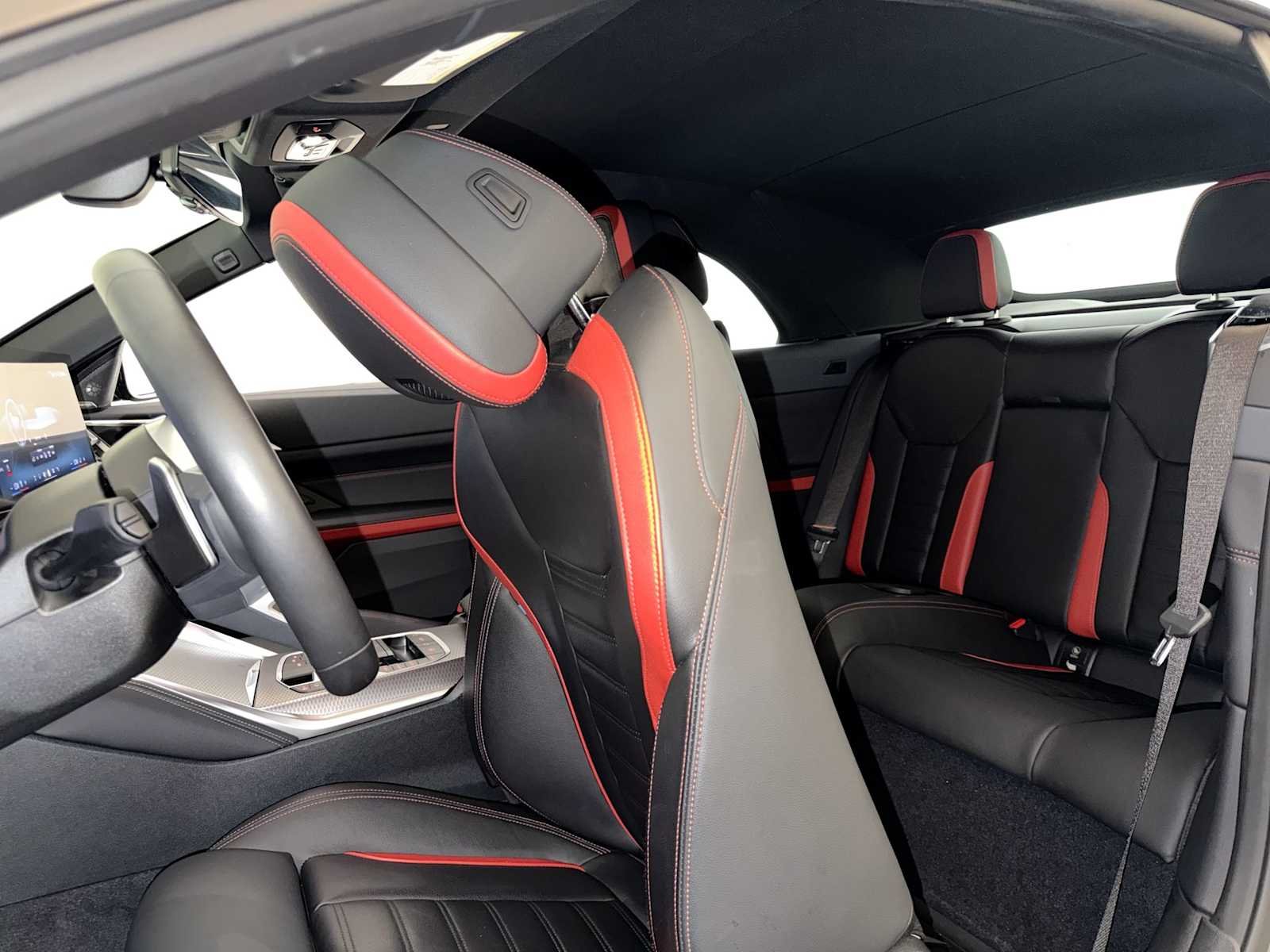 2026 BMW 4 Series M440i - Photo 20