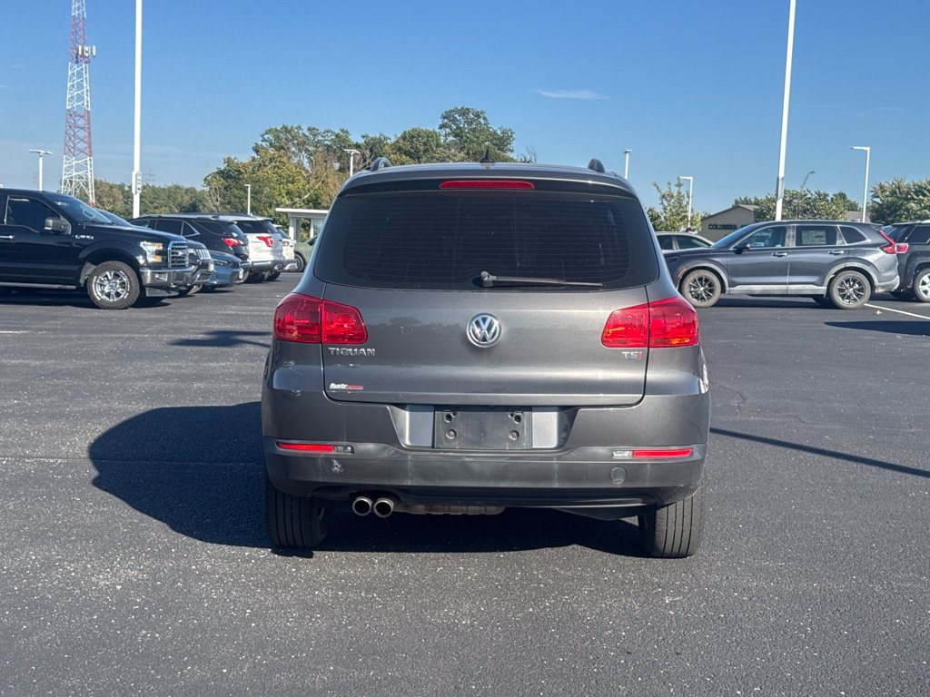 Used 2017 Gray Volkswagen 2.0T S image 6