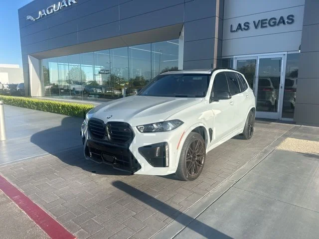 2024 BMW X5 M Competition's photo
