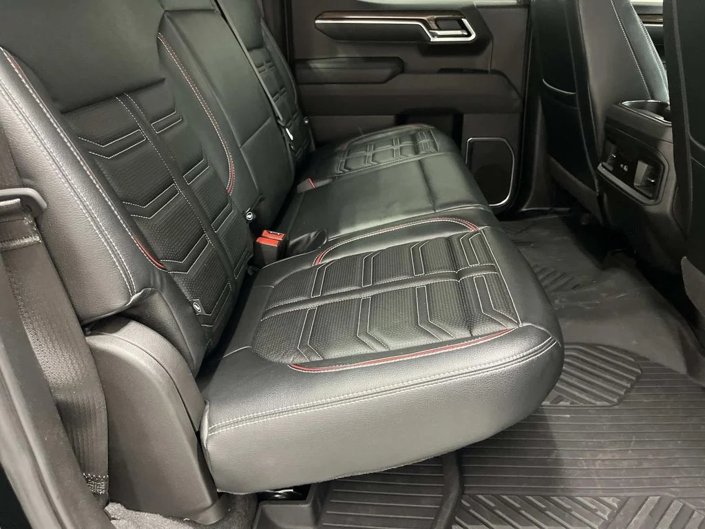 Used 2025 Black Chevrolet RST image 28