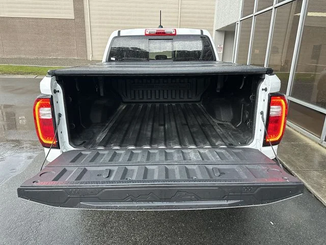 Used 2024 White GMC Denali image 26