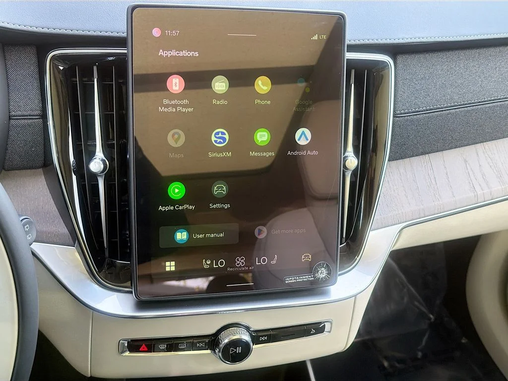 2026 Volvo XC90 Ultra - Photo 15