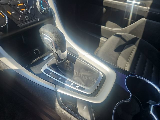 Used 2014 Gray Ford SE image 23