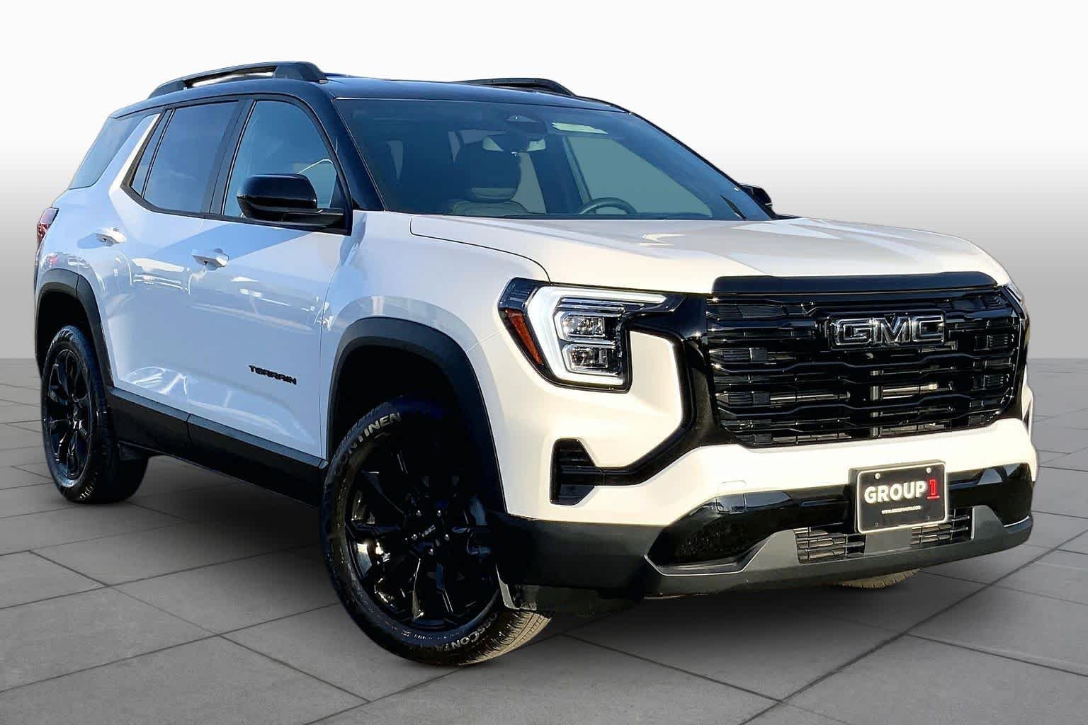Used 2026 Summit White GMC FWD Elevation image 3