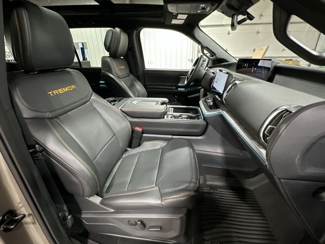 New 2026 Marsh Gray Ford Tremor® image 31