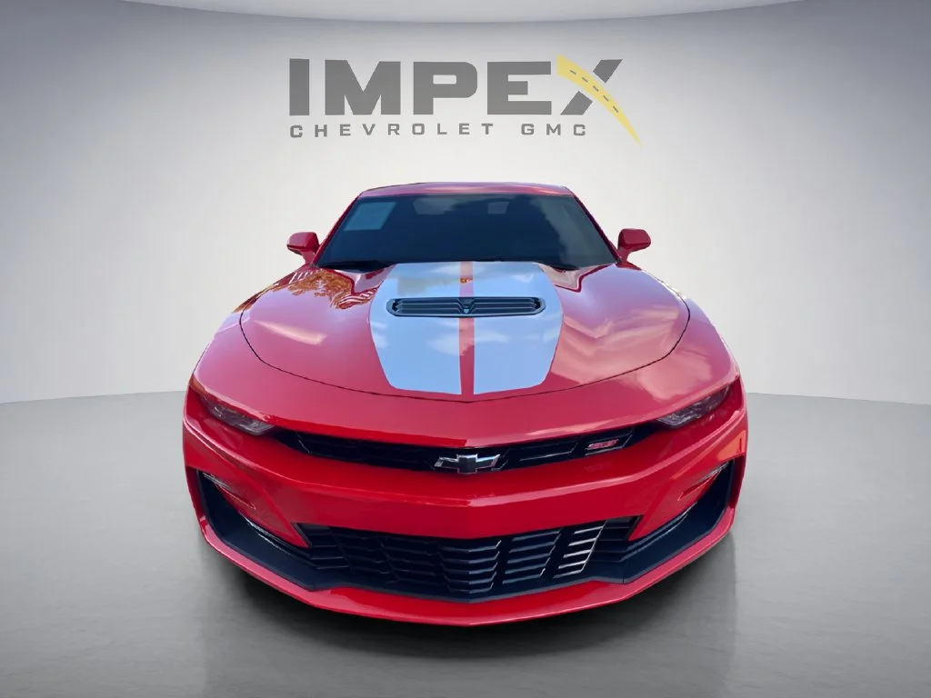Used 2022 Red Chevrolet SS image 31