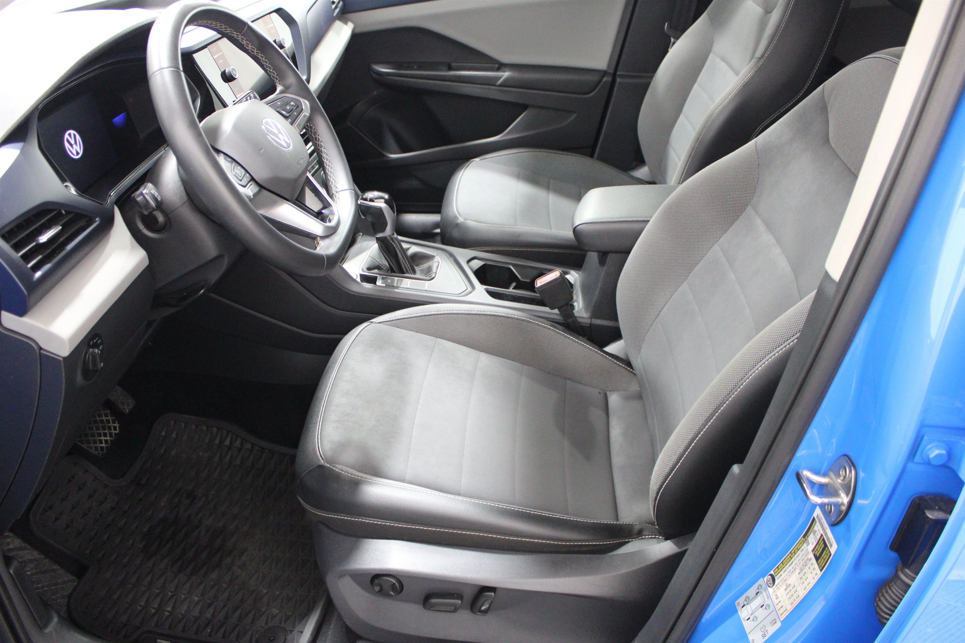 2022 Volkswagen Taos SE - Photo 5