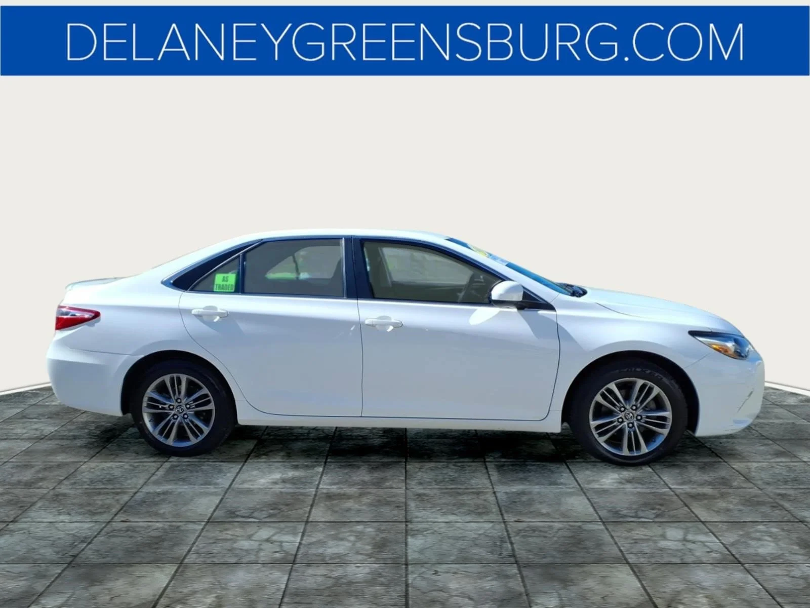 Used 2017 Super White 040 Toyota SE image 2