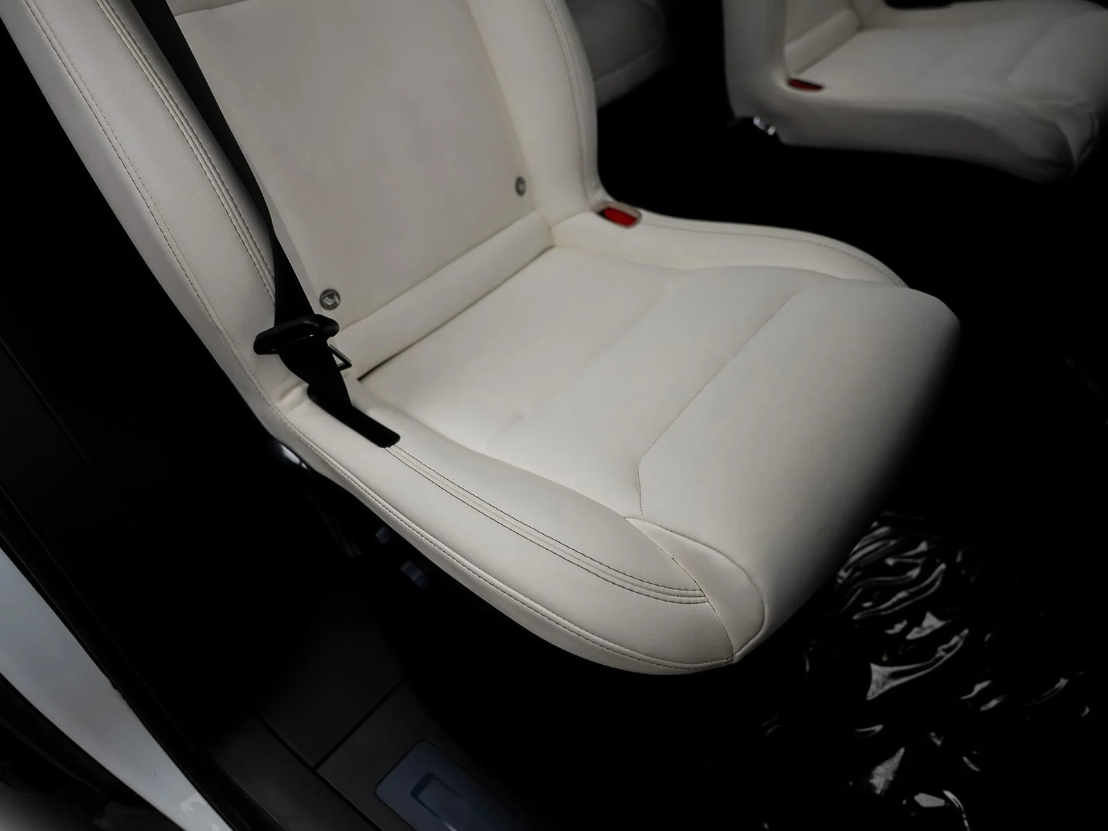 Used 2020 White Tesla Performance image 37
