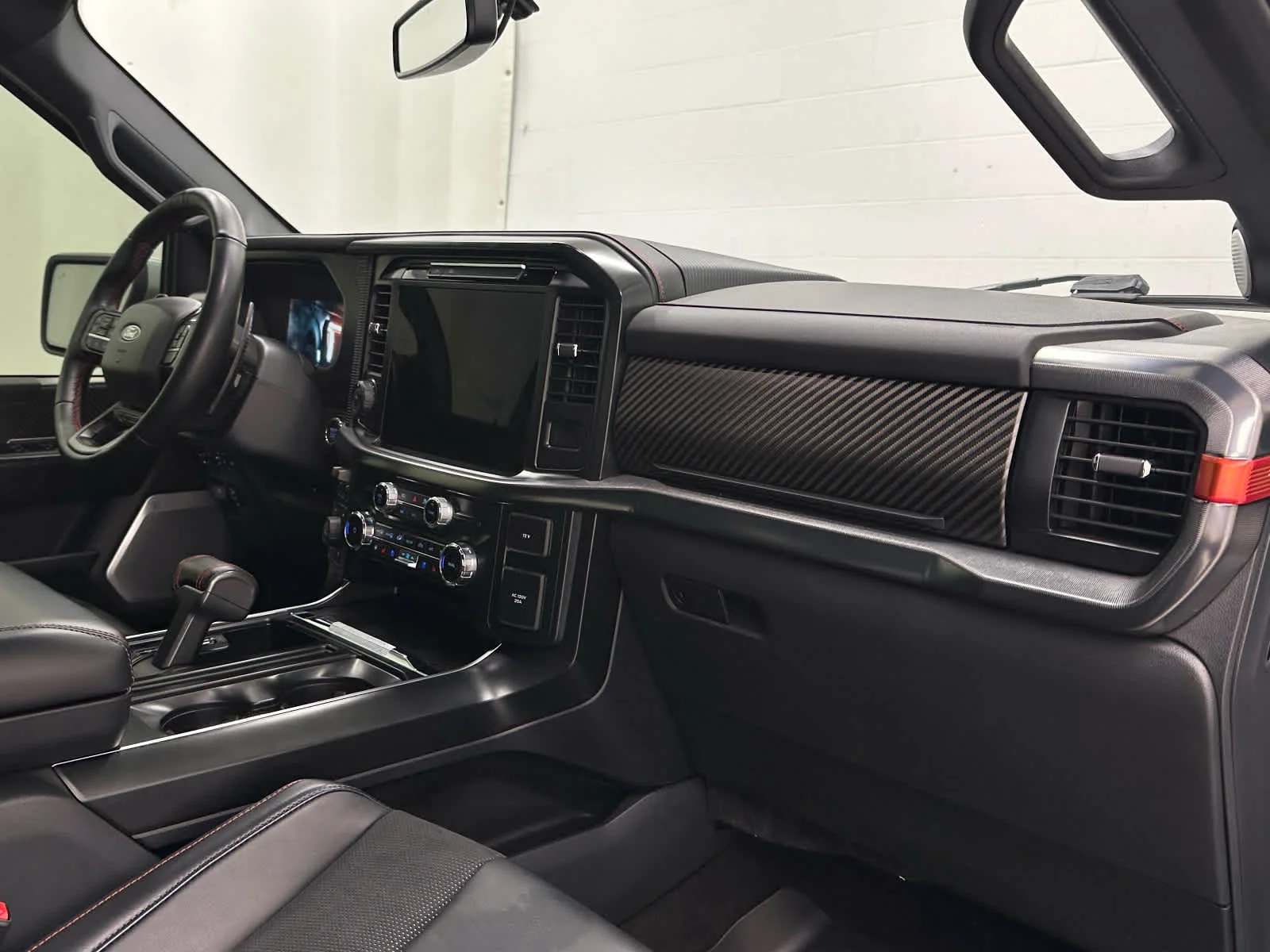 Used 2025 Space White Metallic Ford Raptor image 17