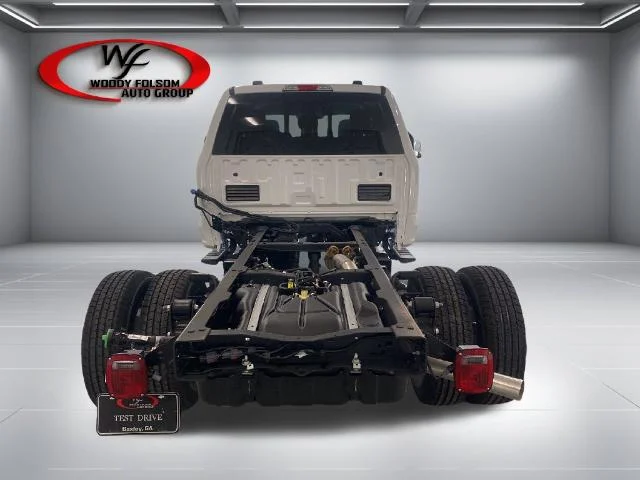 New 2027 Oxford White Ford F-350® XL image 26