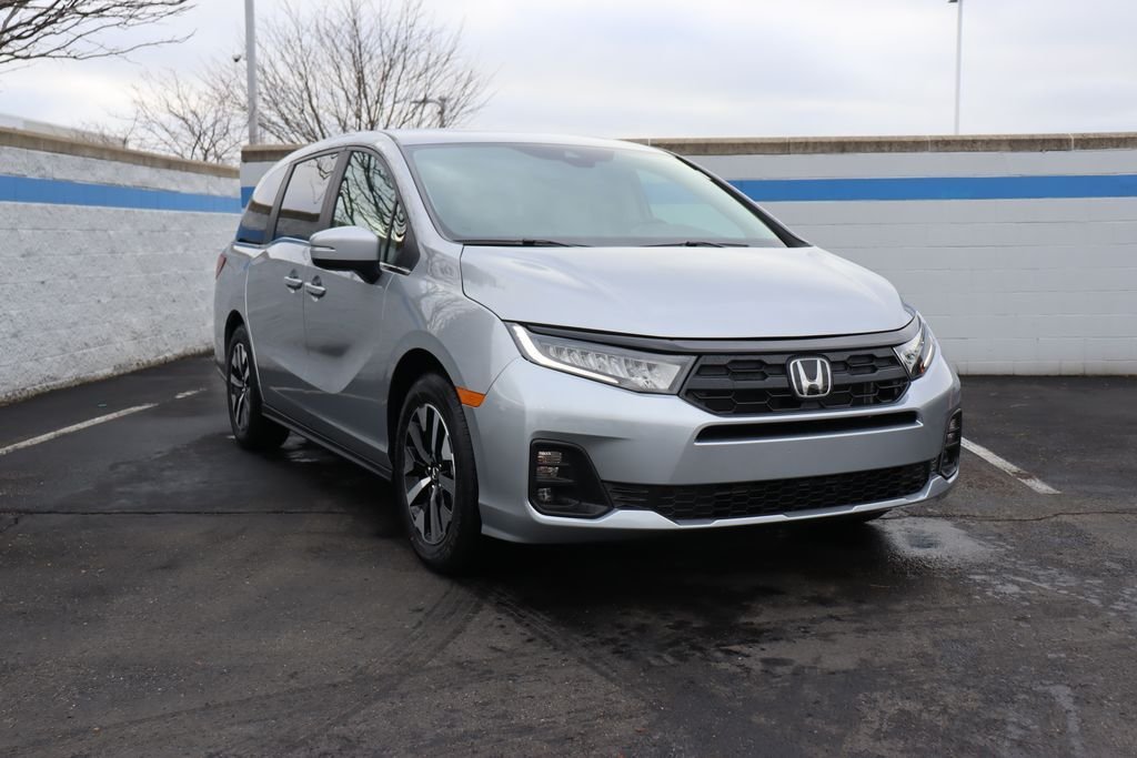 New 2026 Solar Silver Metallic Honda EX-L image 7