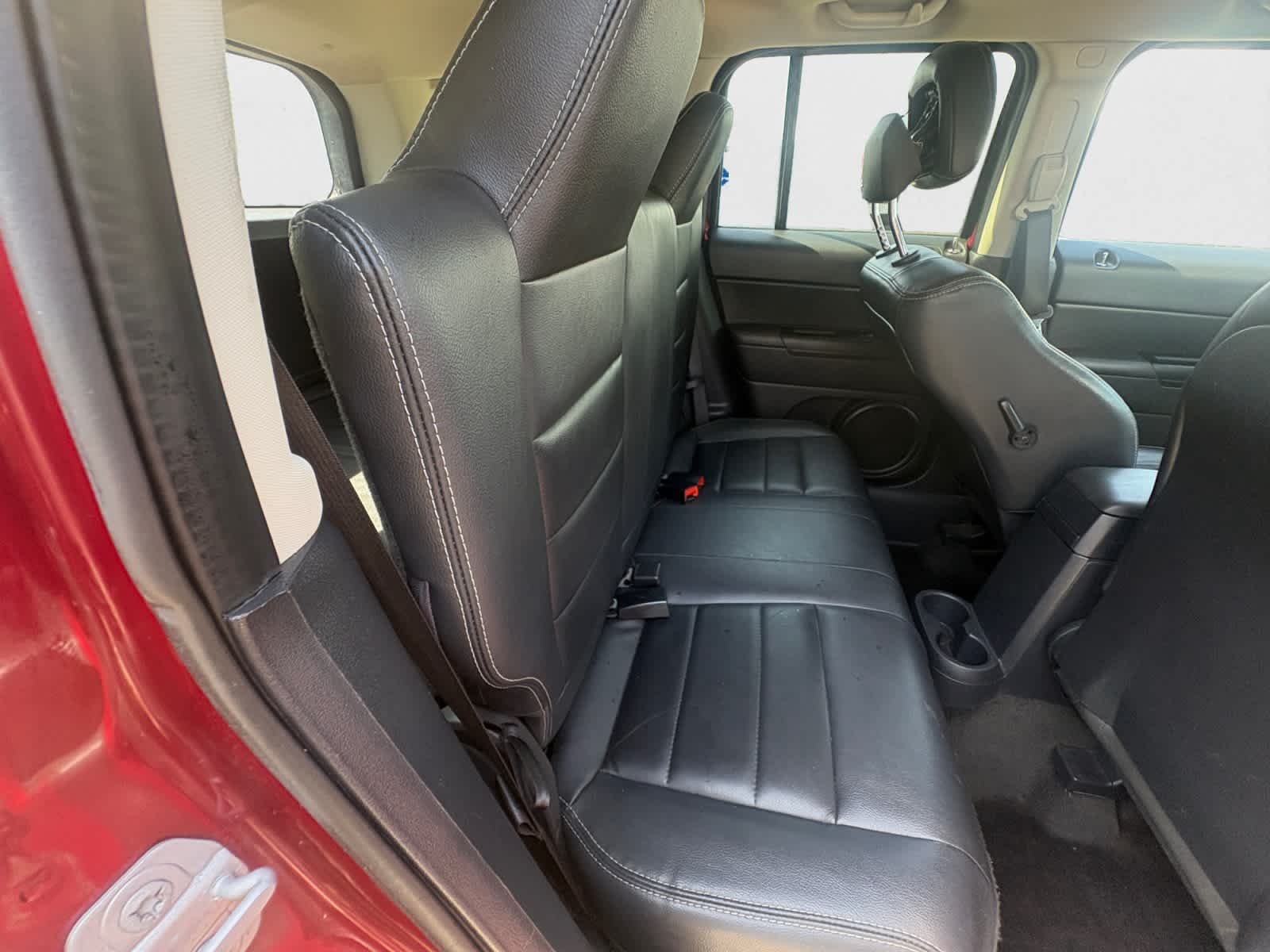 Used 2015 Deep Cherry Red Crystal Pearl Jeep High Altitude image 20