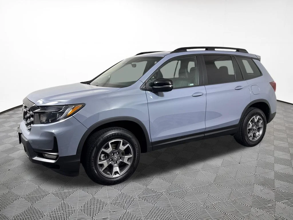 Certified Used 2023 Gray Honda TrailSport image 2