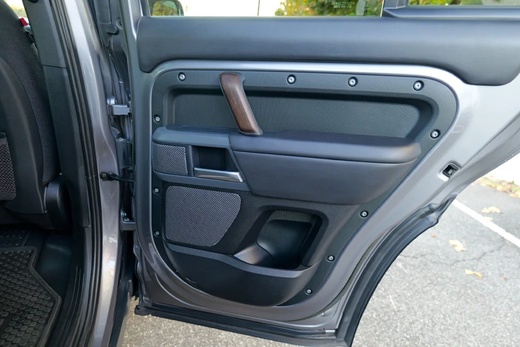Used 2023 Gray Land Rover X image 25