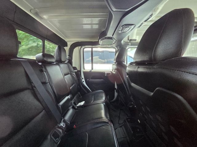 Used 2023 White Jeep Rubicon image 10