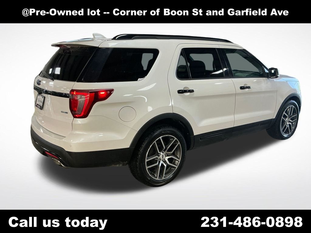 Used 2016 White Ford Sport image 5