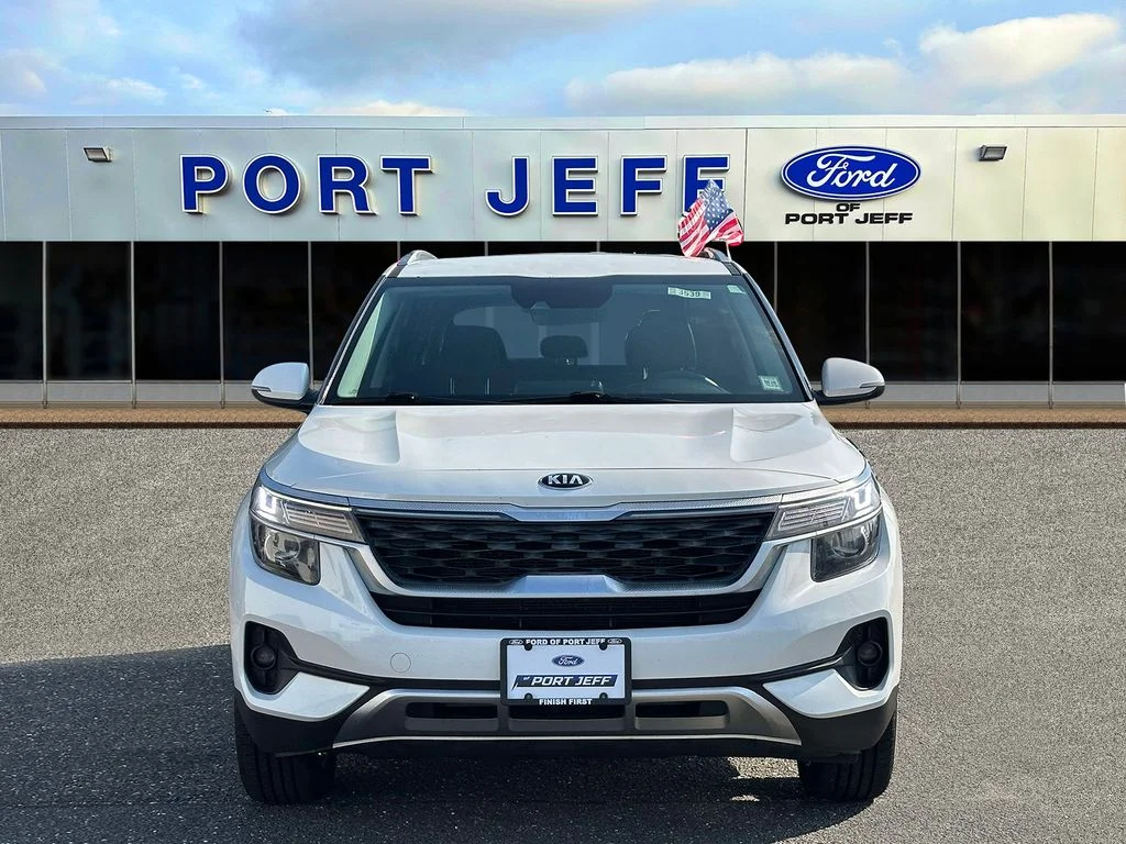 Used 2021 Kia Seltos S with VIN KNDEUCAA2M7076609 for sale in Port Jefferson Station, NY