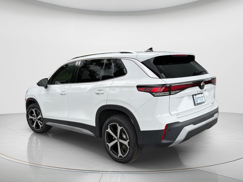 New 2026 Pure White Volkswagen 2.0T SE image 7