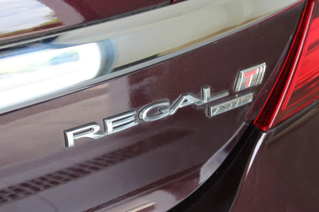 Used 2017 Red Buick Turbo image 34