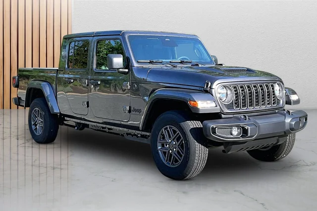 2026 Jeep Gladiator Sport S