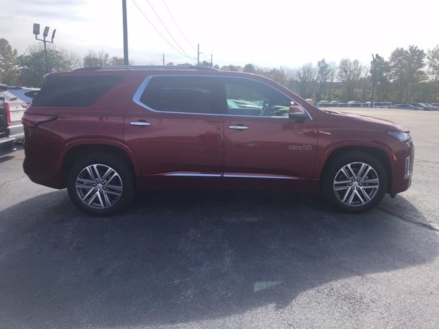 Used 2023 Red Chevrolet High Country image 7