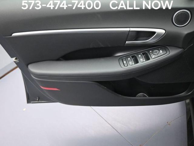 New 2026 Gray Hyundai SEL image 10
