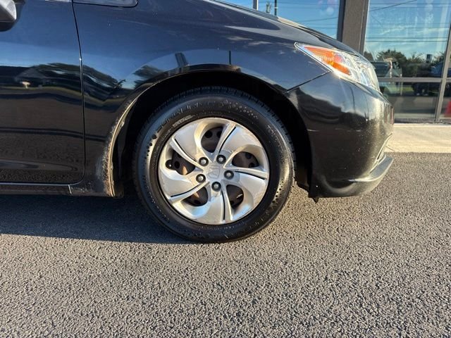 Used 2014 Black Honda LX image 8
