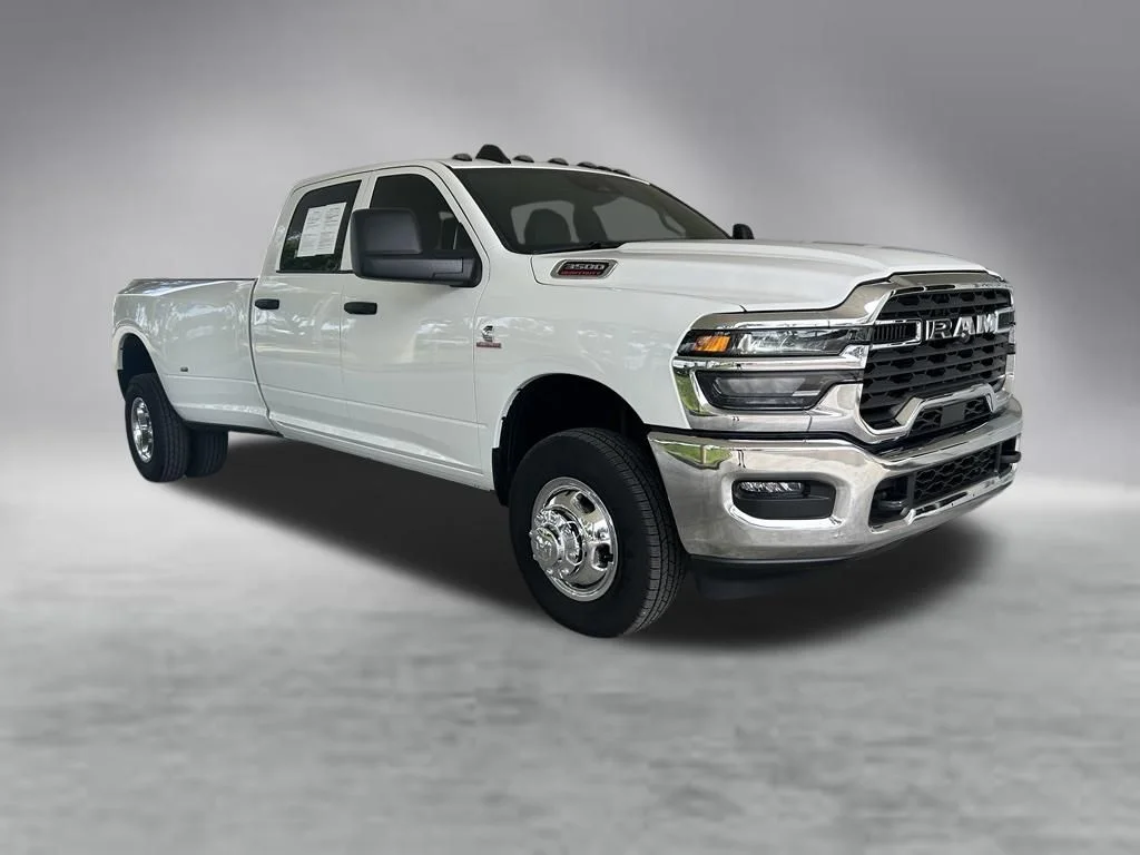 Used 2026 White Ram Tradesman image 1