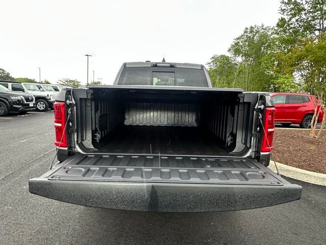 New 2026 Granite Crystal Metallic Clear-Coat Exterior Paint RAM Limited image 13