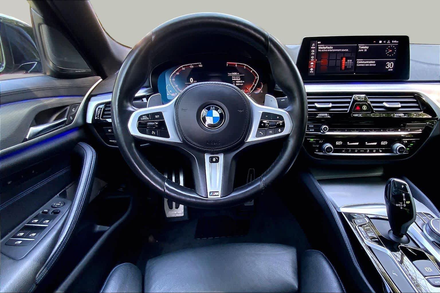 Used 2020 Black Sapphire Metallic BMW 530i xDrive image 5