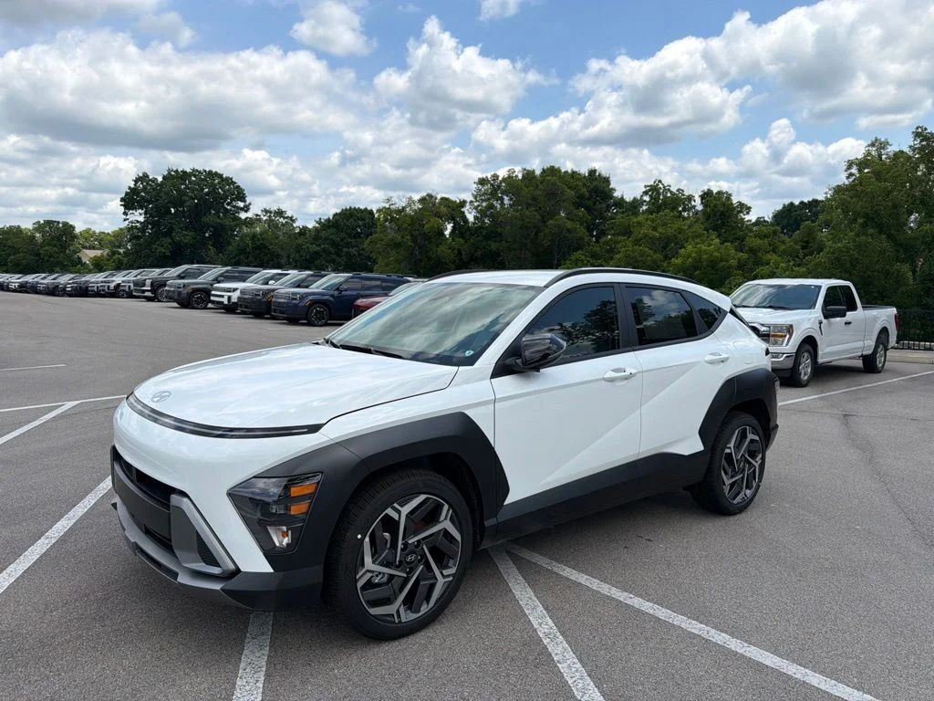 New 2026 Atlas White Hyundai SEL Premium image 1