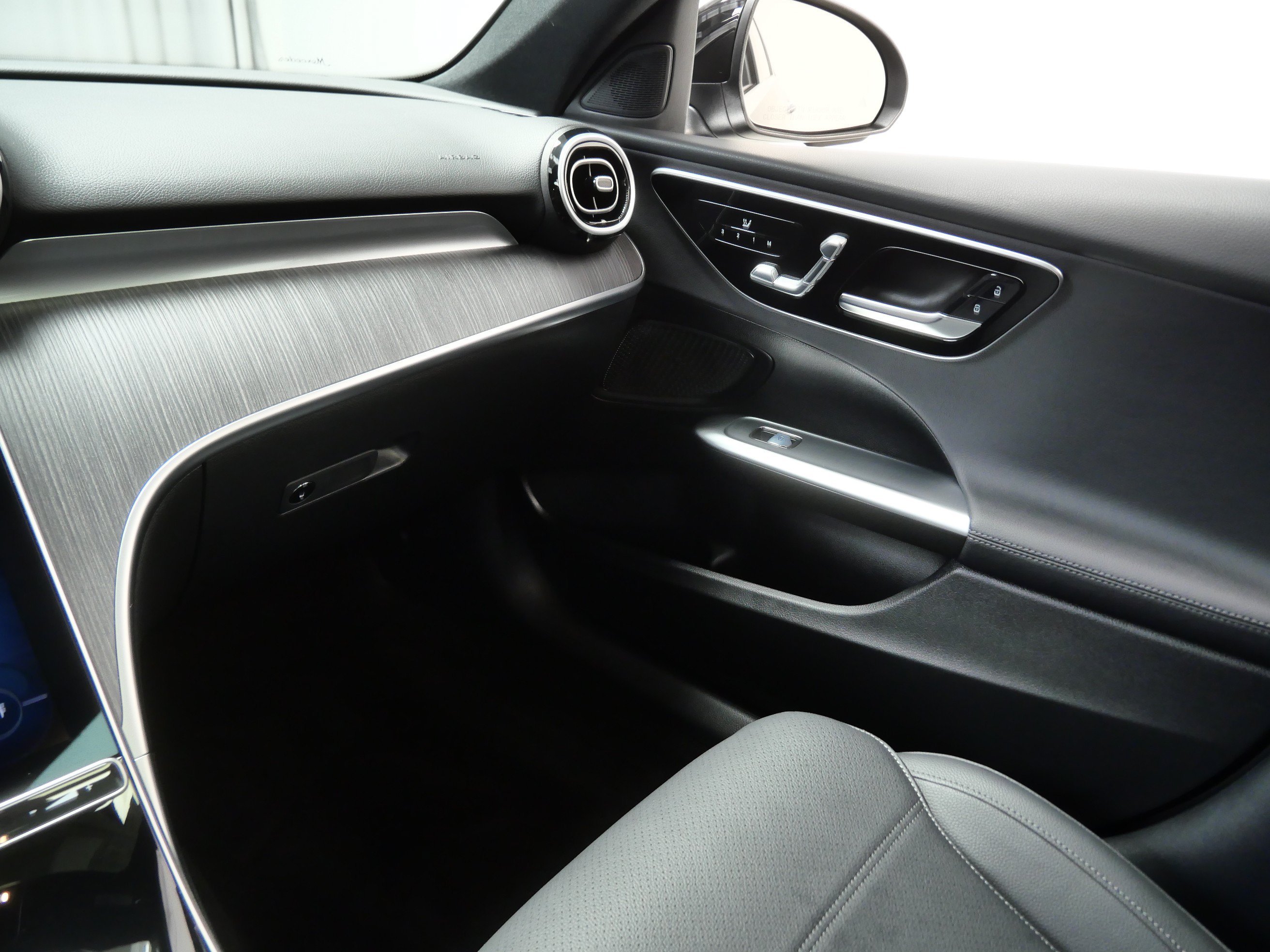 Used 2026 Black Mercedes-Benz C 300 image 20