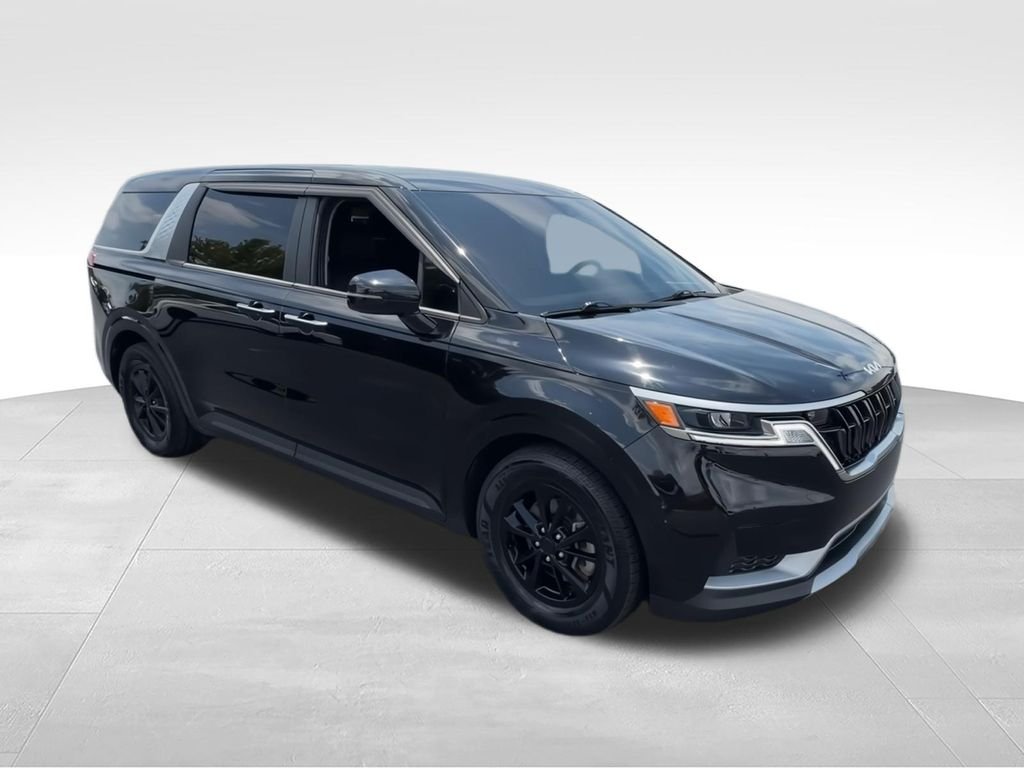 Used 2024 Black Kia LX image 2