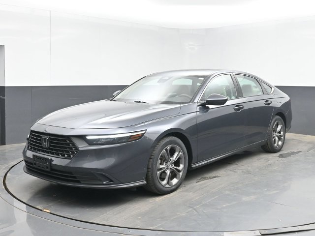 Used 2023 Gray Honda EX image 4