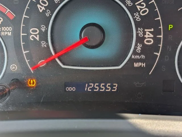 Used 2008 White Toyota  image 11