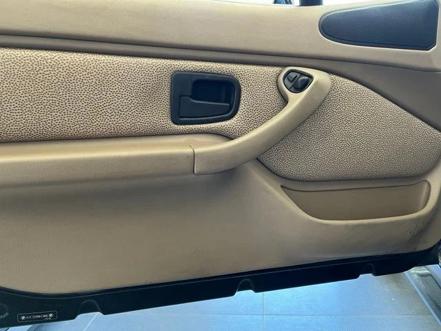 Used 1998 Black BMW 2.8 image 10