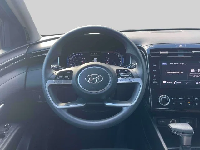 Used 2023 Red Hyundai SEL image 13