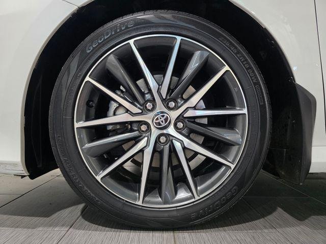 Certified Used 2024 WIND CHILL PEARL Toyota  image 22