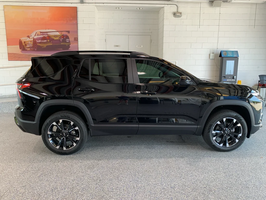 New 2027 Mosaic Black Metallic Chevrolet RS image 12