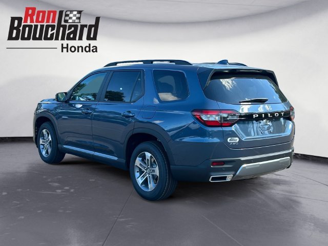 New 2026 Smoke Blue Pearl Honda AWD EX-L image 4