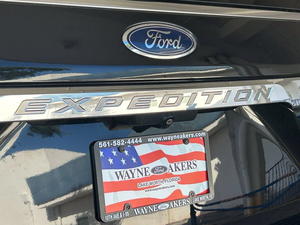 Used 2021 Black Ford Limited image 24