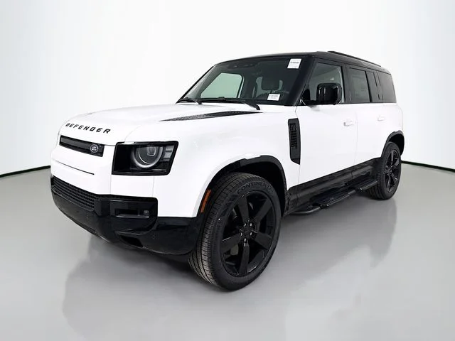 New 2026 Fuji White Land Rover X-Dynamic SE image 1