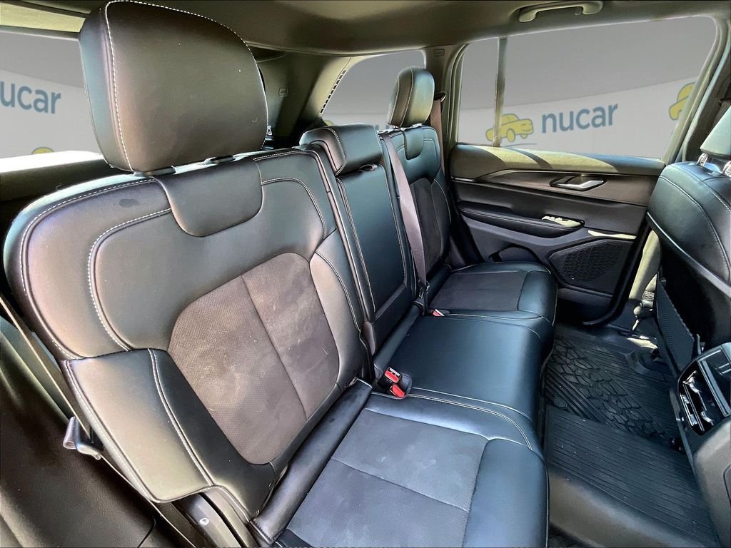 Used 2025 Bright White Clearcoat Jeep Altitude X image 15